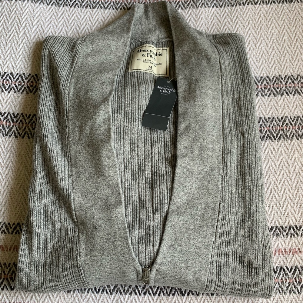 NWT Abercrombie and Fitch Zipper Cardigan